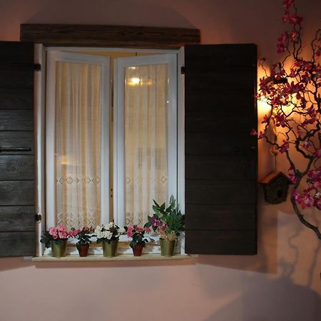 Appartamento Balcone Fiorito Fonzolo Exterior photo